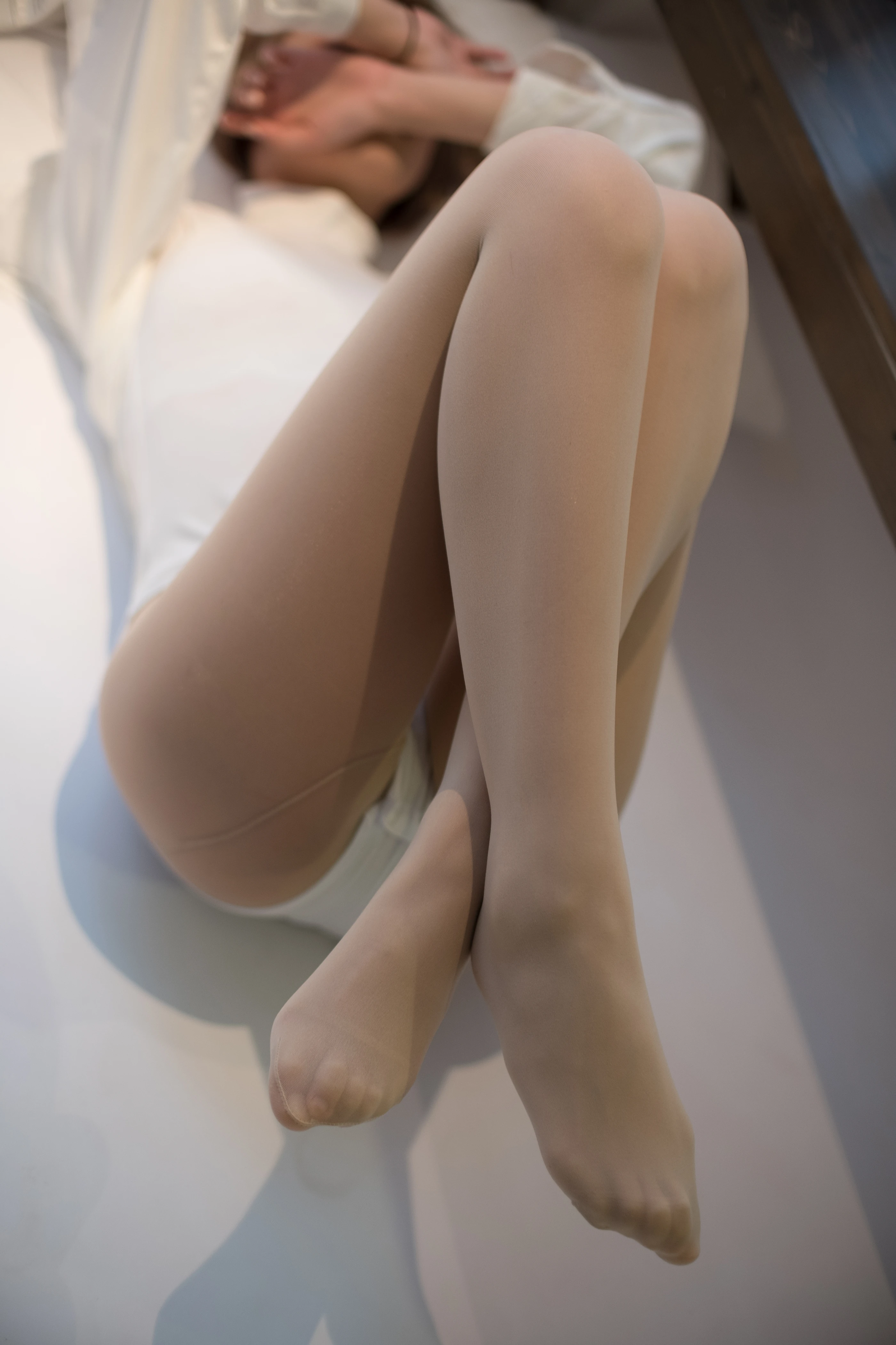 森萝财团 [ALPHA-010] 白衣肉丝 [149P]插图1